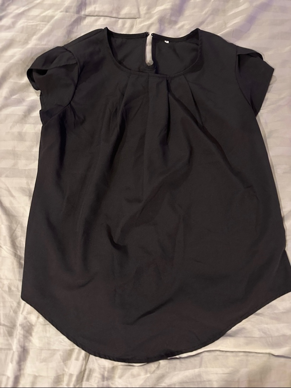 Black Short-Sleeve Pleated Women’s Top - Classic Work & Casual